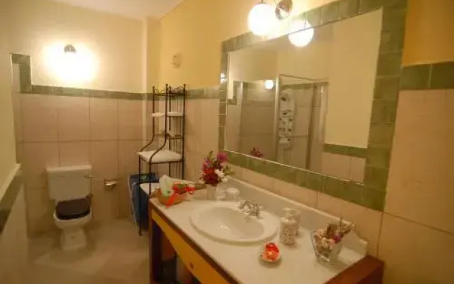 Oliviero Villas