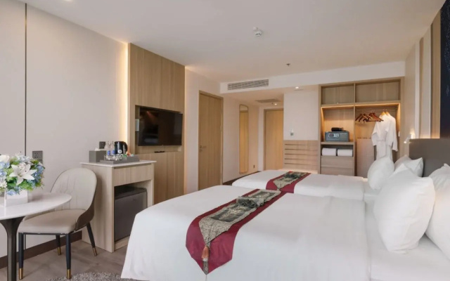 Deluxe Place Bangkok