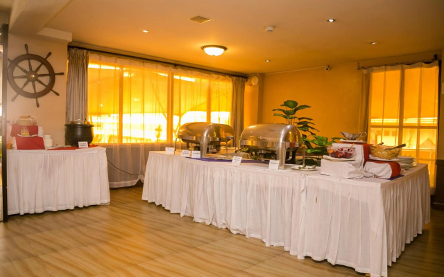 The Clarion Hotel