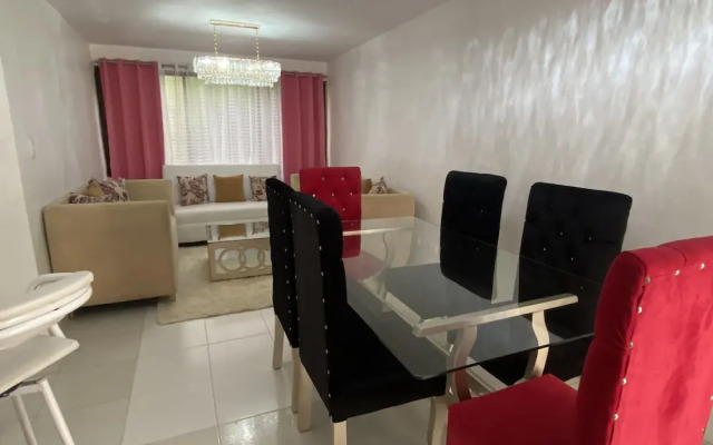 9DR 3-bedroom Apartment Near Monumental Area