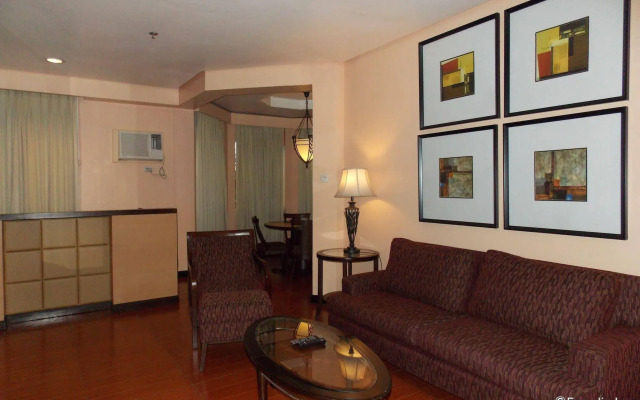Planta Centro Bacolod Hotel & Residences