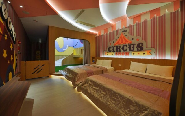 Romantic Code Motel