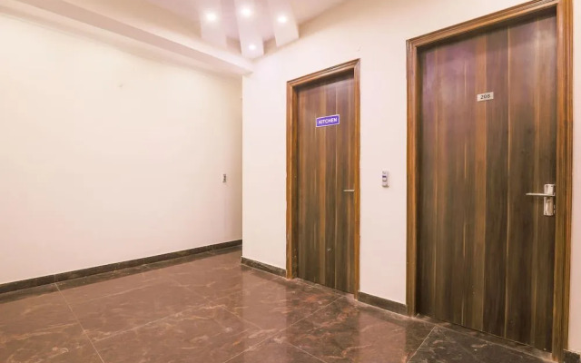 FabExpress Star Guest House