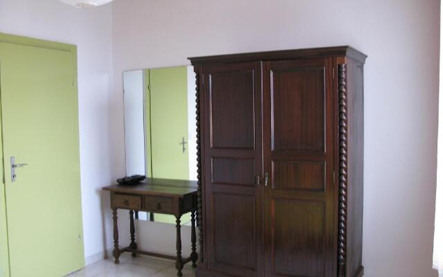109f - One Bedroom