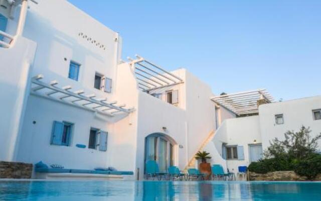 Ivi Mykonean Suites