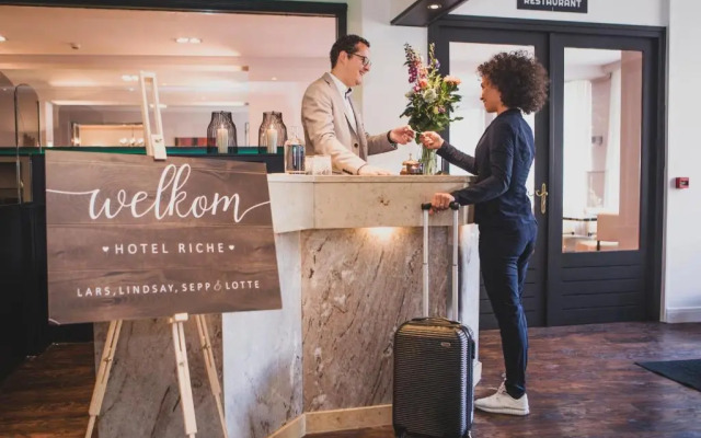 Hotel Riche