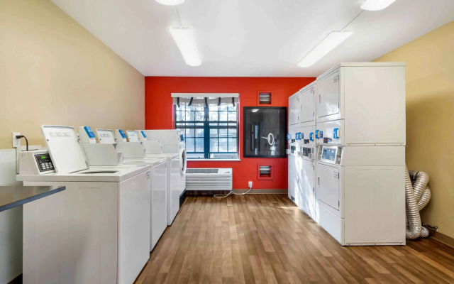 Extended Stay America Suites Seattle Everett North