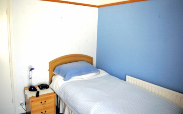 Athol Park Guest House