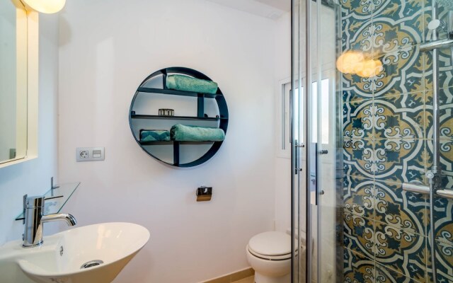 AS12 Luxury 3 bedroom apartment RoomService