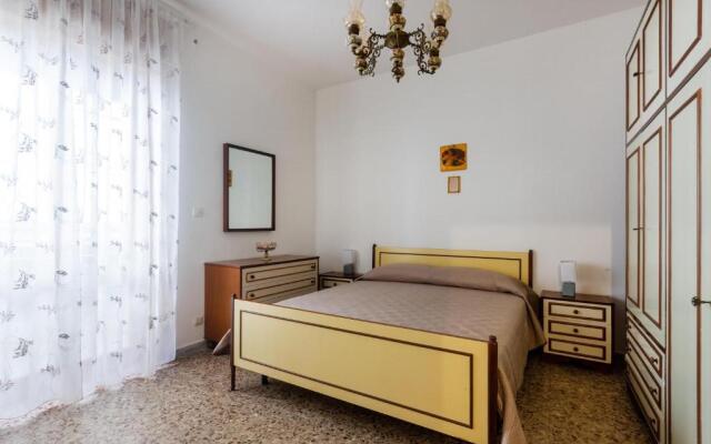 Anna House by BarbarHouse