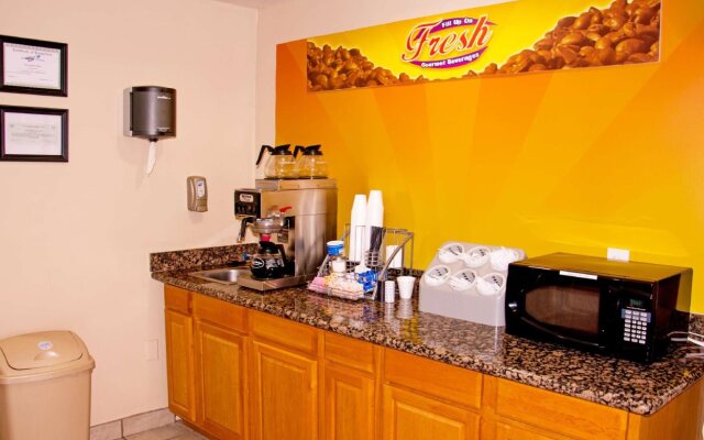 Red Roof Inn Buffalo, TX