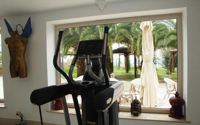 Hotel Lido degli Scogli