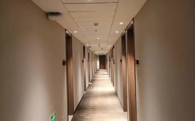 Calais Hotel