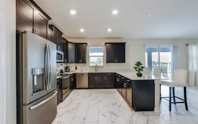 Extremely Private 6-bed House in Four Corners