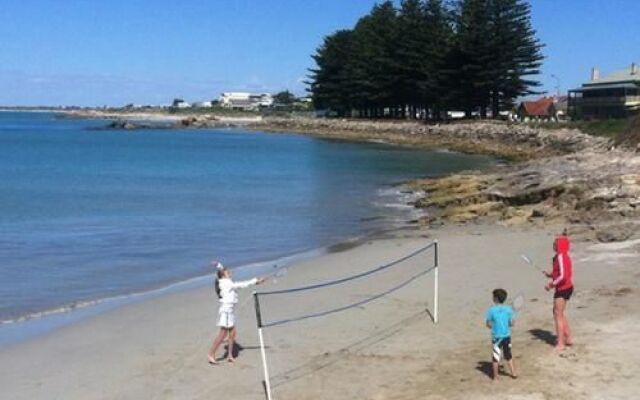 Aloha Waterfront Properties