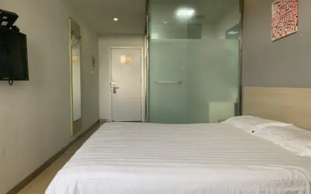 The Peach Blossom Island Hotel in OYO Danyang