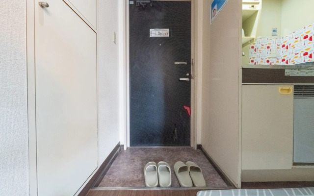 Namba West 5 connecting room