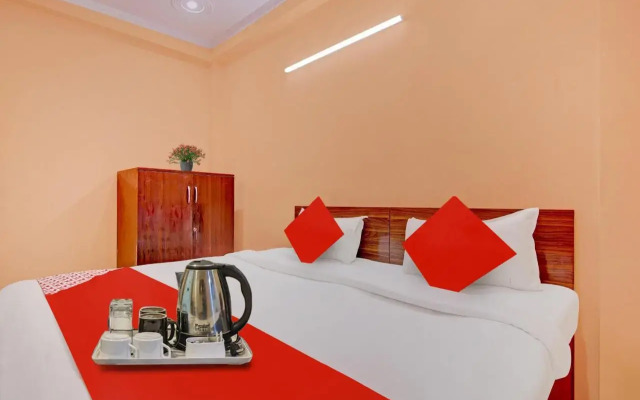 OYO Flagship 70288 Rk Home Stay