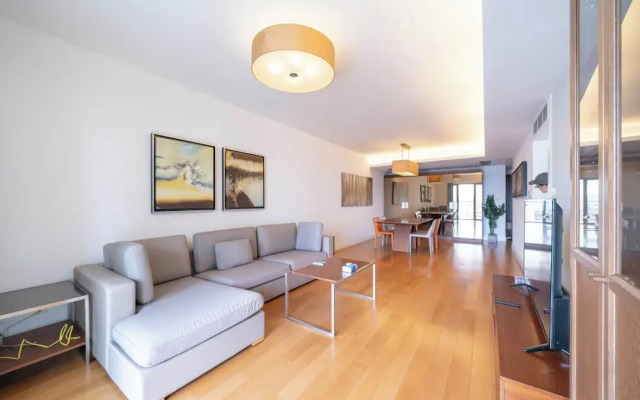 Tyms Stylish 2BR 1BA Apt Xujiahui Metro