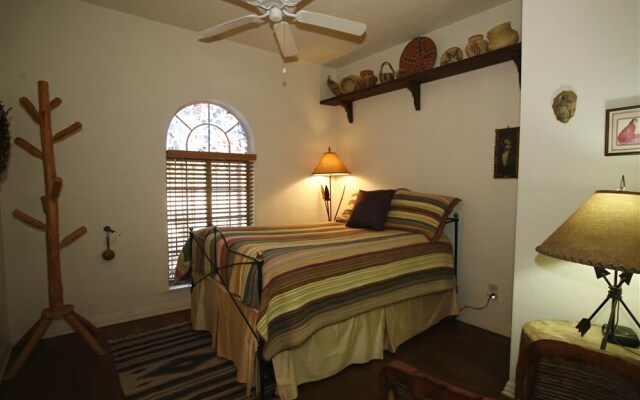 Sam Hughes Inn Bed and Breakfast