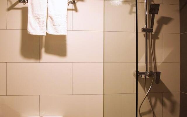 G5 Hotel & Serviced Apartment
