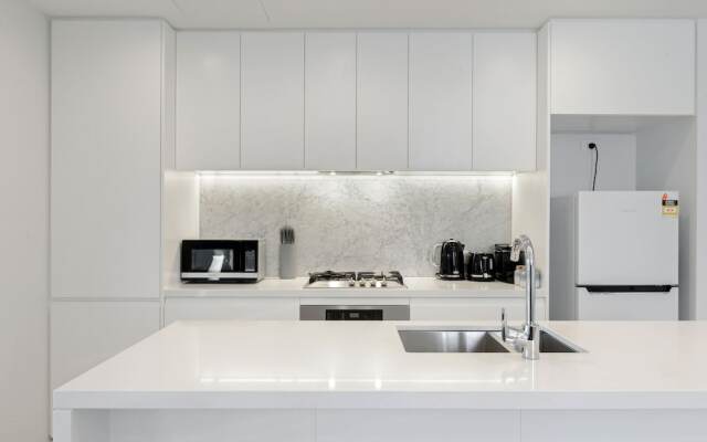 HomeHotel - Boutique and Luxurious Apartment, Super Clean