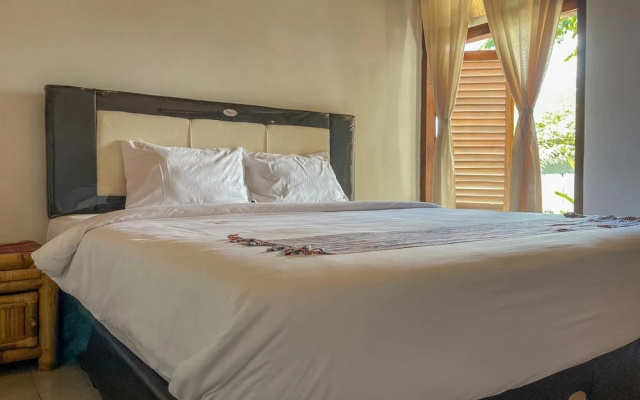 Aira Homestay Near Pantai Kuta Mandalika Mitra – Guest Rooms – Gerupuk