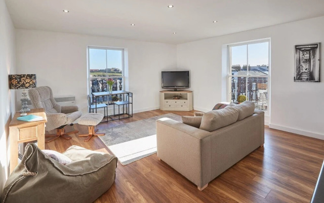 Abbey Court Apartment