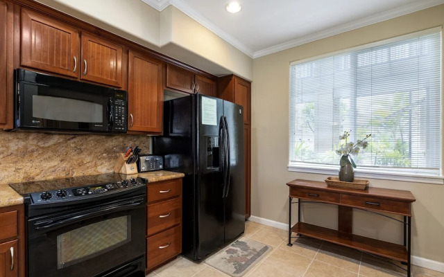 Waikoloa Beach S M2 2 Bedroom Condo by RedAwning