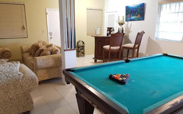 Golden Palms B & B
