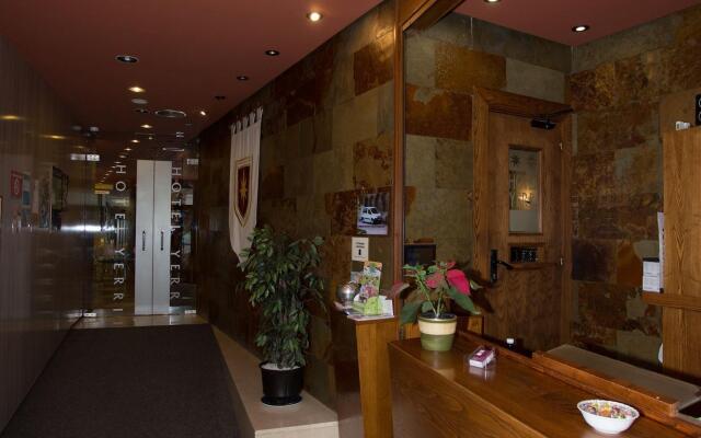 Hotel Yerri