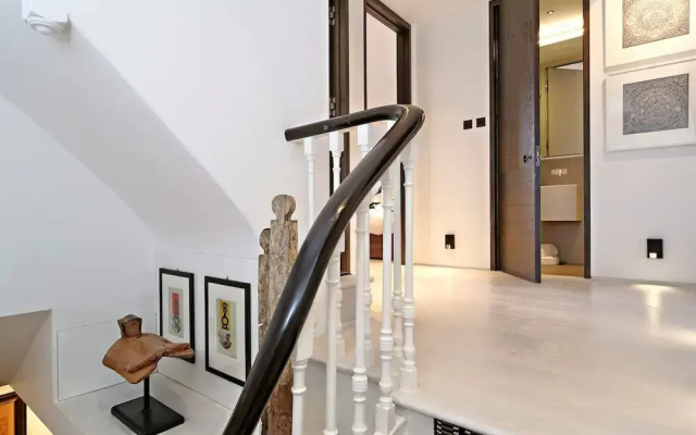 Super Premium - Cadogan Square 3 Bedroom Apartment