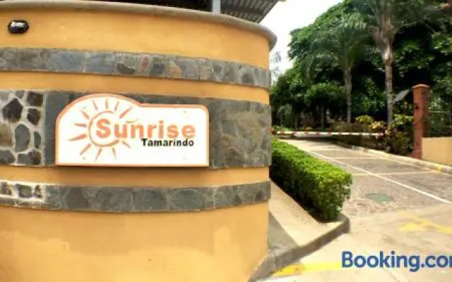 Sunrise 26 at Tamarindo