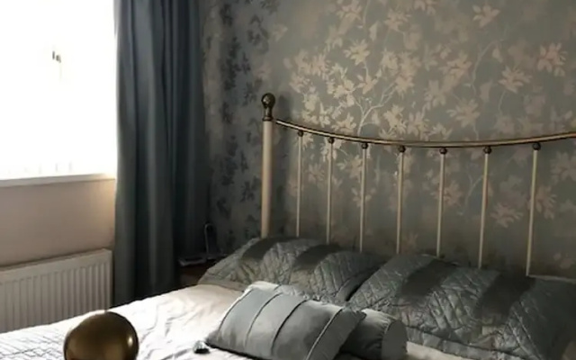 Cosy House In Lovely Market Town