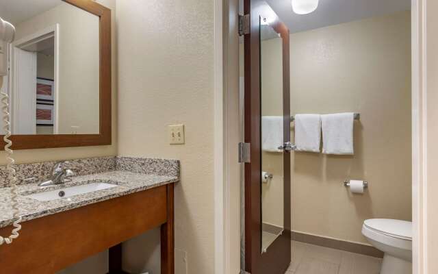 Comfort Inn Detroit/Warren Sterling Heights