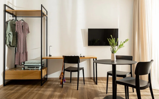 Pnoe Urban Living