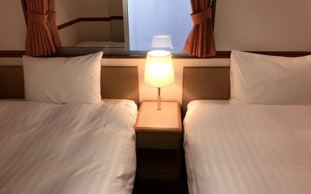 Toyoko Inn Kyoto Shijo-omiya