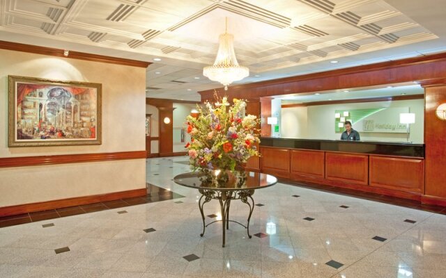 Holiday Inn Muskegon-Harbor