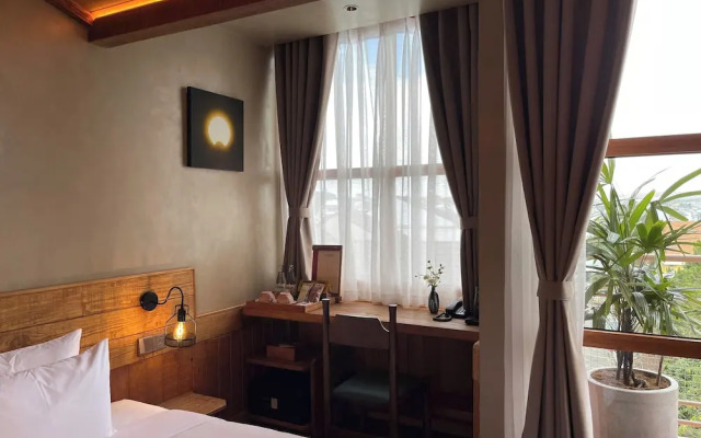 The Pink Boutique Hotel