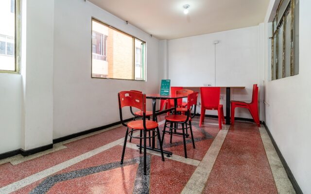 Ayenda Casa Victoria Av 30