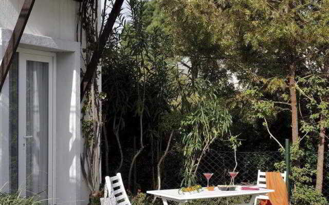 Satsuma Suites