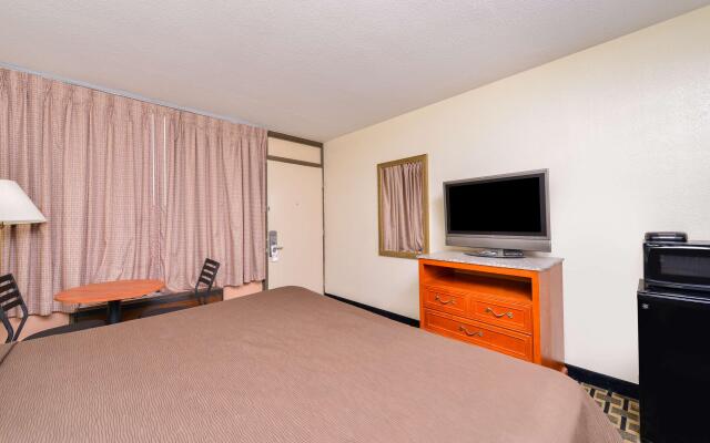 Americas Best Value Inn-Nashville/Airport South