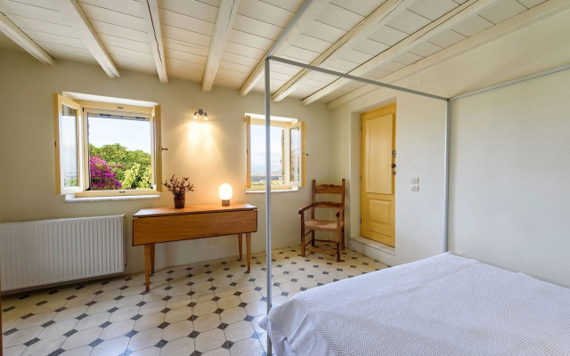 Aria Paros Residence
