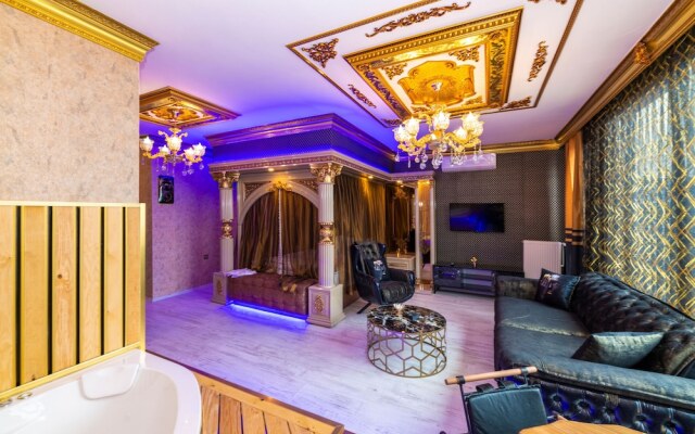 Sam Diamond Residence