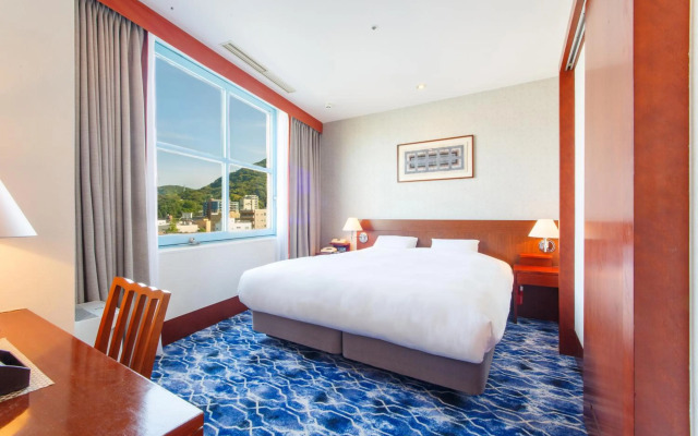 Premier Hotel Mojiko