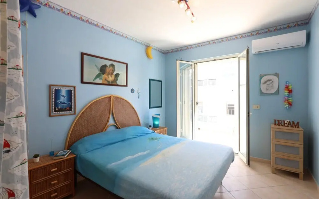 Letojanni Seaside Apartment With Balcony