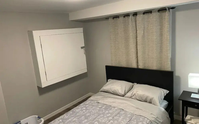 Modern 3 BR Home - Family Friendly