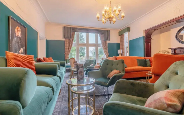 The Whitehall Hotel