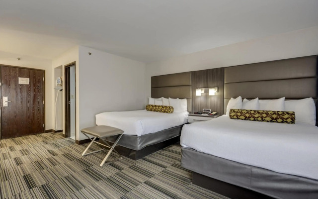 The Alexis Inn & Suites - Nashville Airport