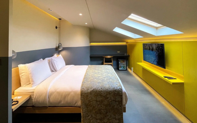 Nevv Bosphorus Hotel & Suites